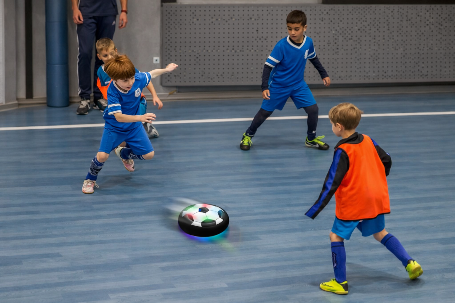 Hover Fußball Set für Kinder – Schwebender LED-Ball / LED + Musik / Mini-Fußballtor – Indoor Sportspiel mit Licht