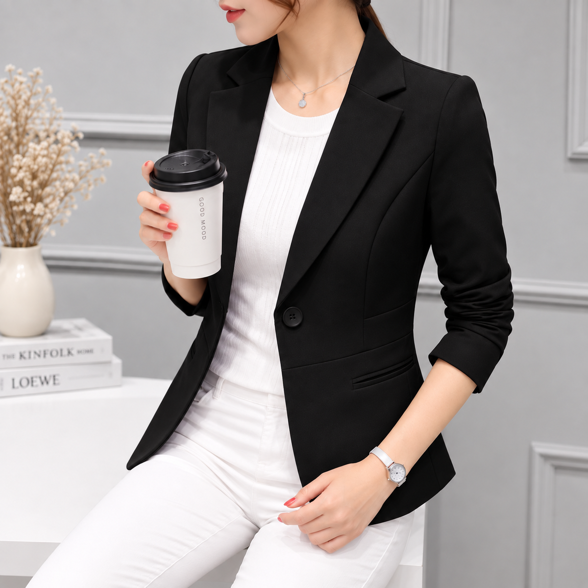 Schwarzer taillierter Damen-Blazer