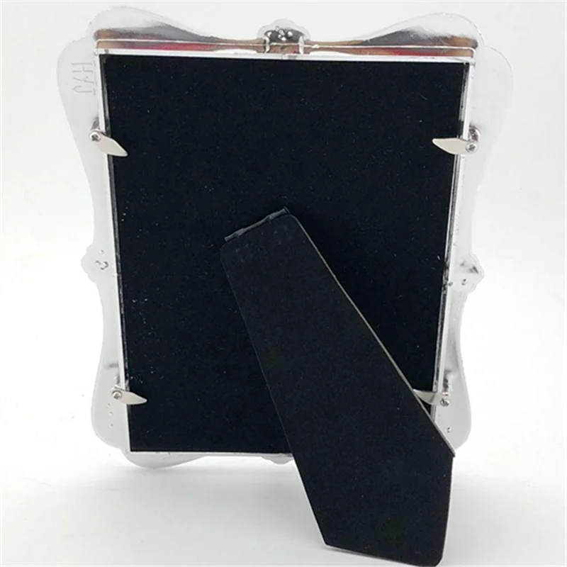 Eleganter Bilderrahmen im europäischen Stil – dekorative Tischrahmen für stilvolle Wohnräume