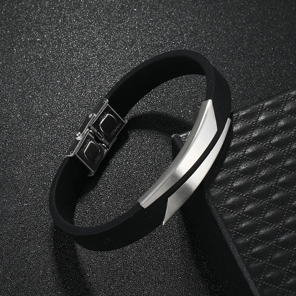 Zeitloses Armband aus Edelstahl – Detailansicht