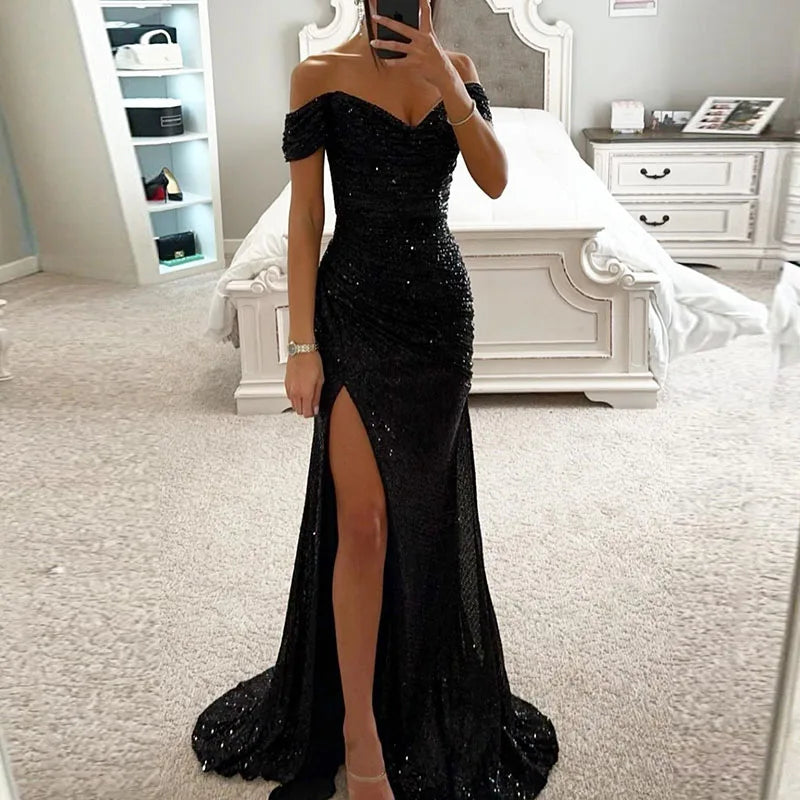 Elegantes Off-Shoulder Abendkleid – Glitzerndes Maxi Dress mit hohem Schlitz | Slim Fit Gala- & Party Kleid