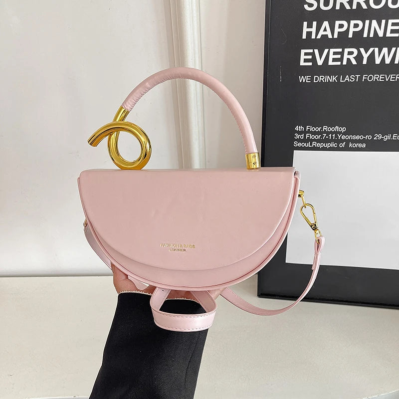 Elegante Damen Umhängetasche – Zeitlose Crossbody-Tasche mit Golddetails, kompakt & stilvoll