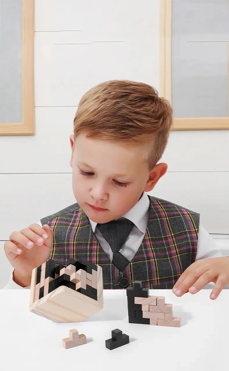 Herausforderndes 3D-Holzpuzzle für kluge Köpfe – fördert Logik, Geduld & räumliches Denken.