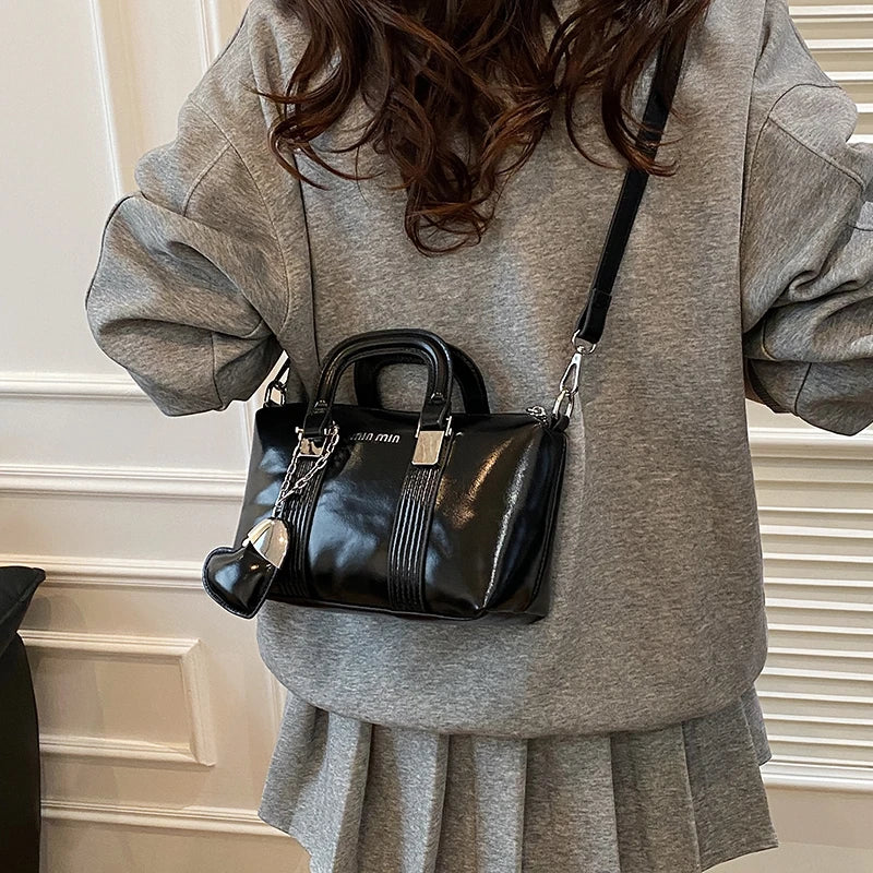 Minimalistische Damen-Crossbody-Tasche aus Lederoptik – Elegante City-Bag im Paris-Stil