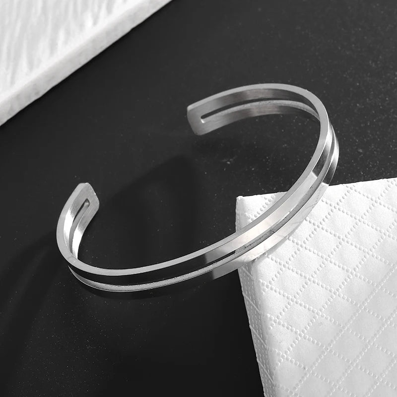 Elegantes Doppelarmband aus Edelstahl – Zweifarbiges, minimalistisches Design für Damen & Herren