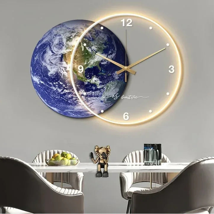 Design-Wanduhr im Mond-Stil mit LED – modernes Statement für stilvolle Wohnräume