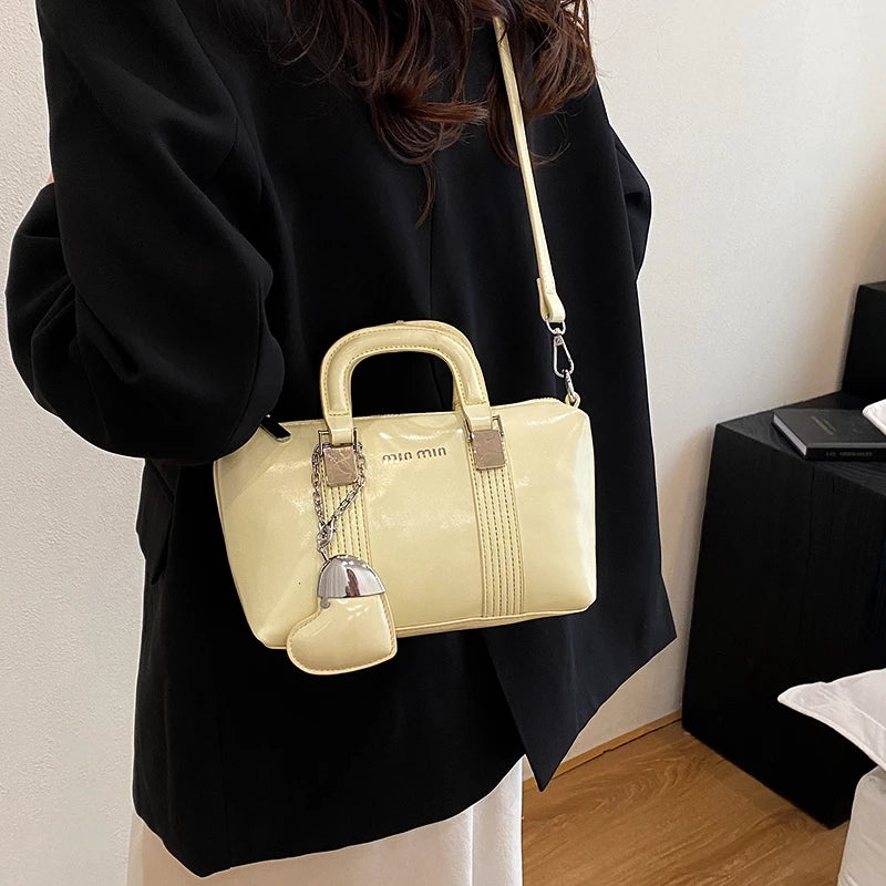 Minimalistische Damen-Crossbody-Tasche aus Lederoptik – Elegante City-Bag im Paris-Stil