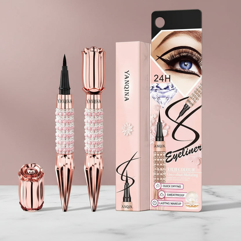 Flüssiger Eyeliner – Wasserfest & Präzise | Tiefschwarz | Langanhaltend