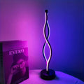 LED-Tischlampe im Spiral-Design – 2 Lichtvarianten